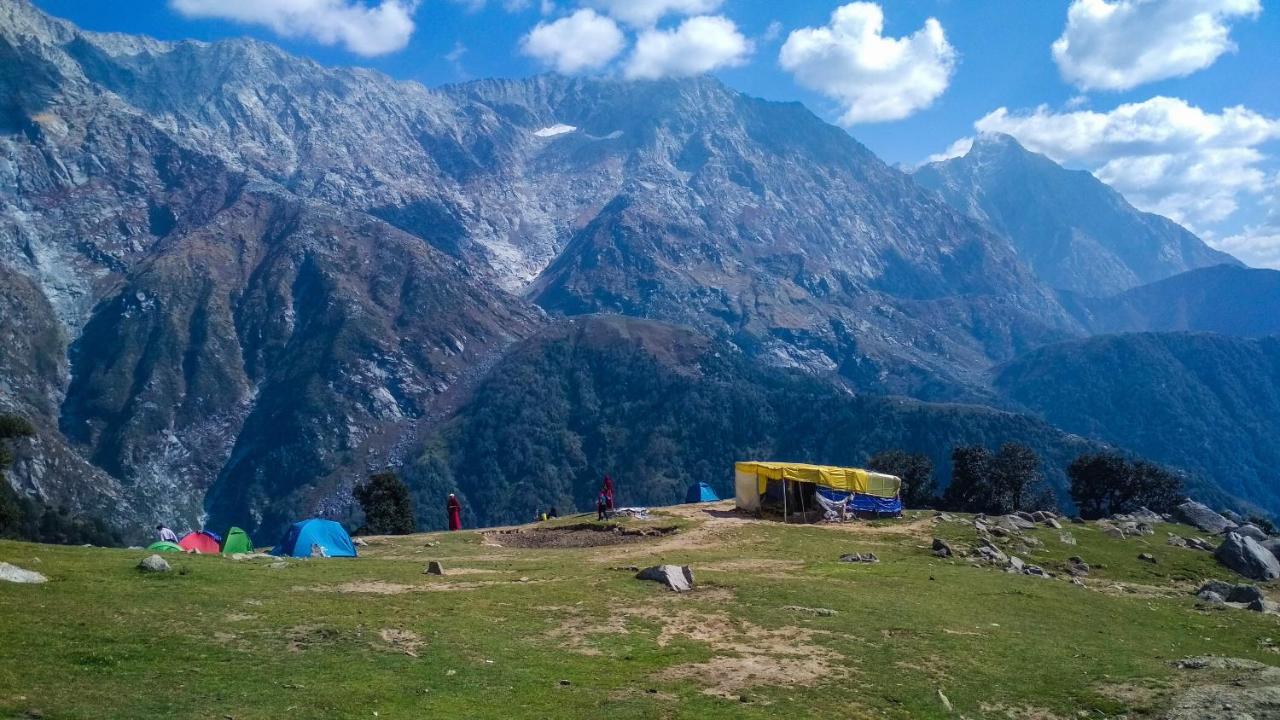 Amritara Surya, Mcleodganj, Dharamshala Hotel Exterior foto