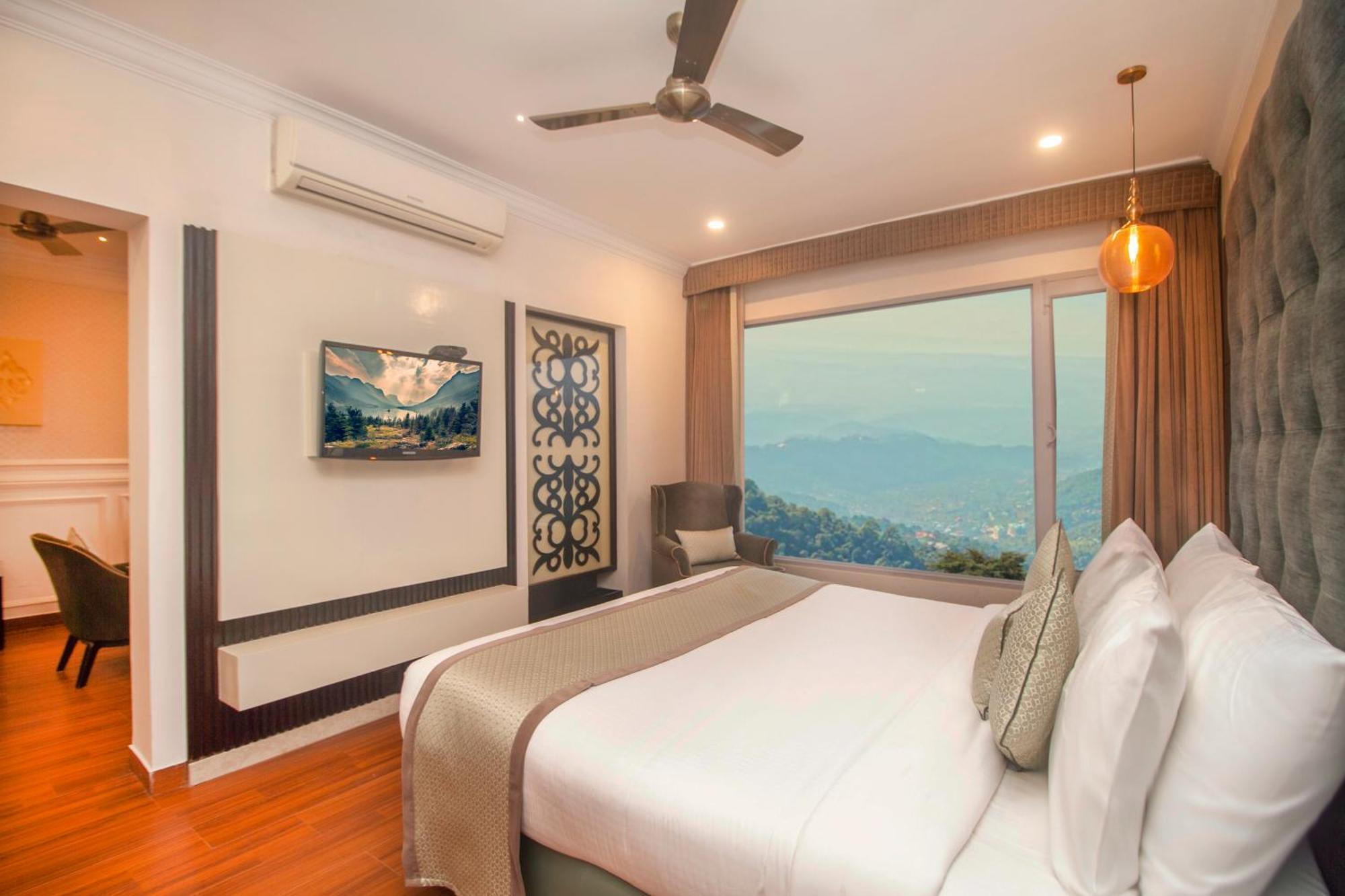 Amritara Surya, Mcleodganj, Dharamshala Hotel Exterior foto