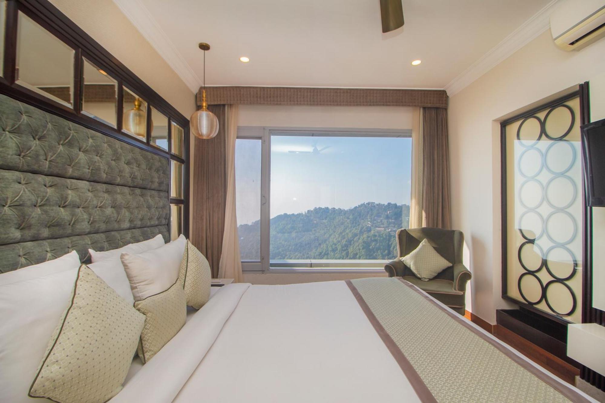 Amritara Surya, Mcleodganj, Dharamshala Hotel Exterior foto