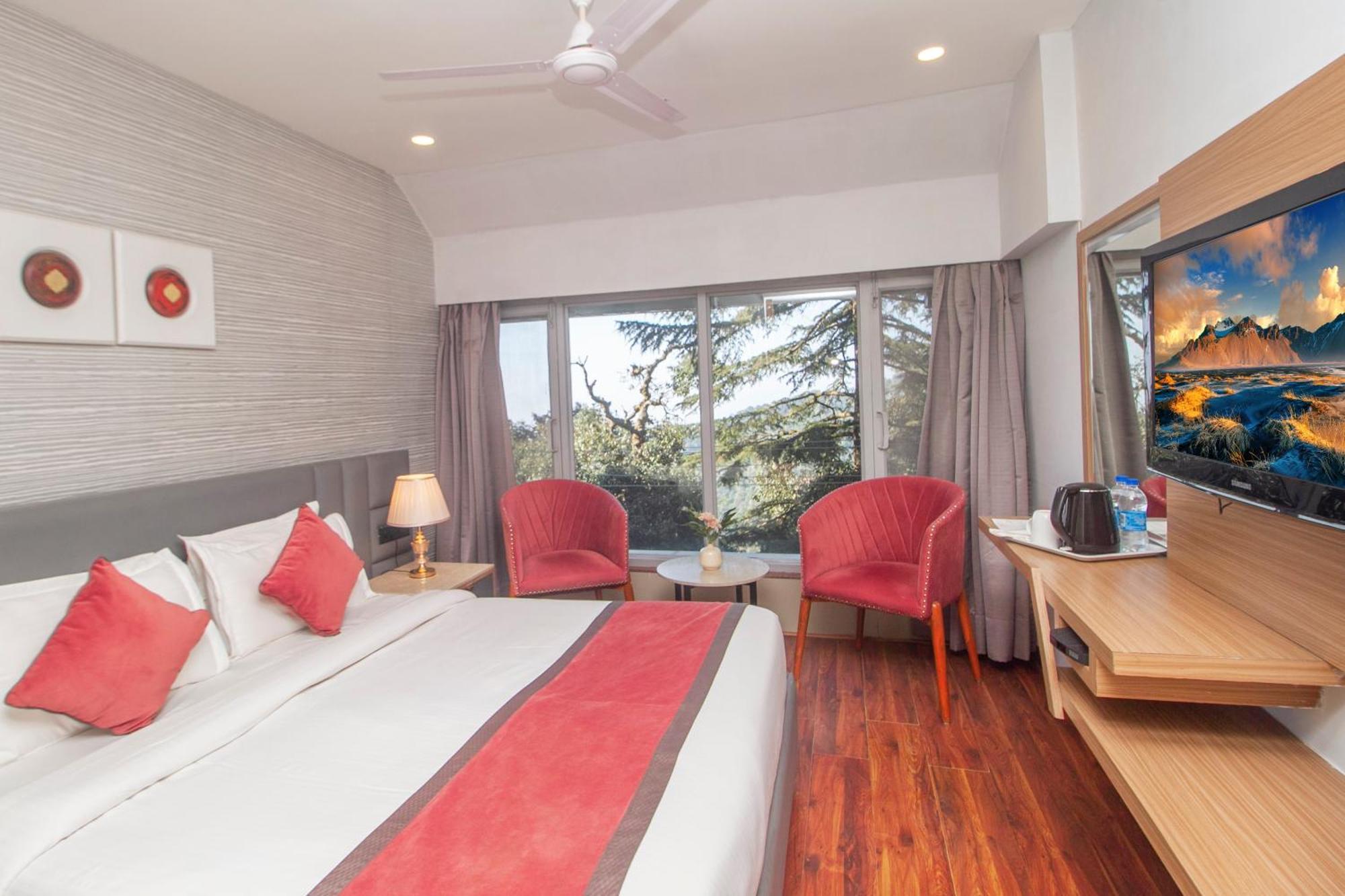 Amritara Surya, Mcleodganj, Dharamshala Hotel Exterior foto