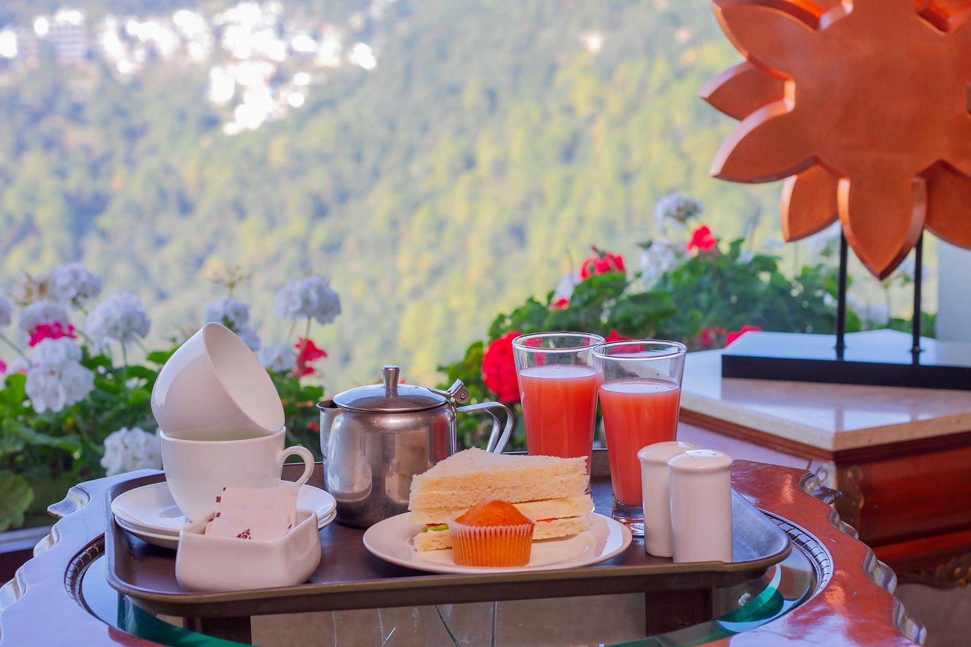 Amritara Surya, Mcleodganj, Dharamshala Hotel Exterior foto